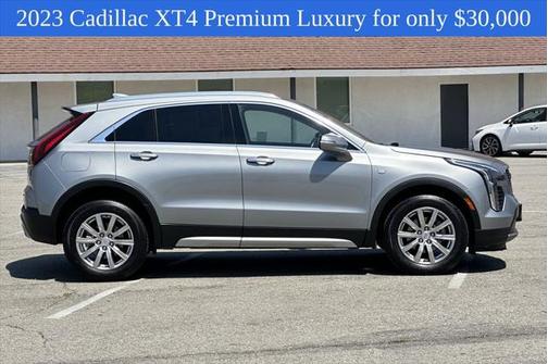 2023 Cadillac XT4 Premium Luxury