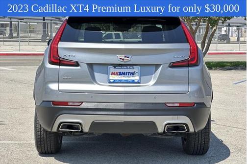 2023 Cadillac XT4 Premium Luxury