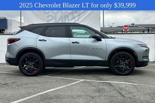 2025 Chevrolet Blazer 2LT