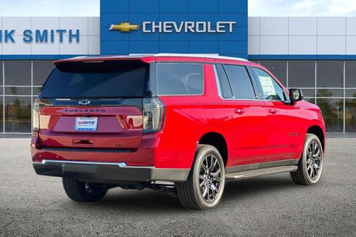 2026 Chevrolet Suburban LT