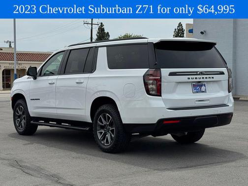 Summit White 2023 Chevrolet Suburban 4WD Z71