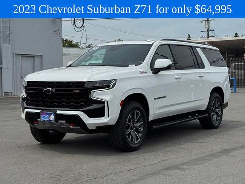 Summit White 2023 Chevrolet Suburban 4WD Z71