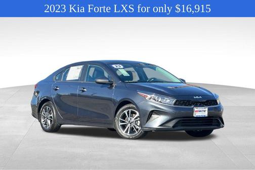 2023 Kia Forte LXS