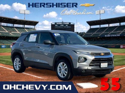 Sterling Gray Metallic 2023 Chevrolet Trailblazer LS