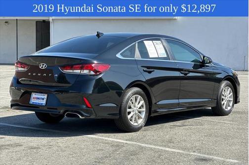 2019 Hyundai SONATA SE