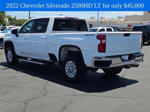 Summit White 2022 Chevrolet Silverado 2500 LT