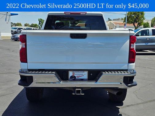 Summit White 2022 Chevrolet Silverado 2500 LT
