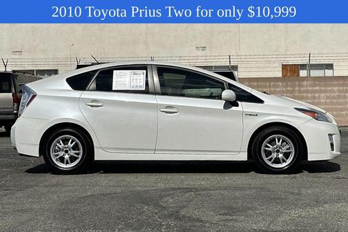 2010 Toyota Prius II