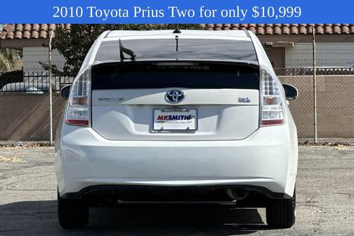 2010 Toyota Prius II