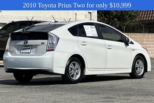 2010 Toyota Prius II