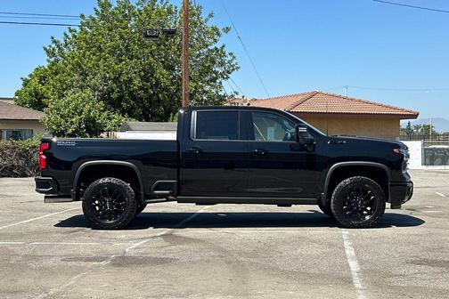 2025 Chevrolet Silverado 2500 LTZ