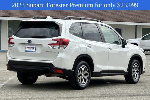 2023 Subaru Forester Premium