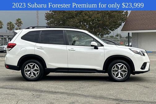 2023 Subaru Forester Premium