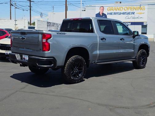 Sterling Gray Metallic 2026 Chevrolet Silverado 1500 LT Trail Boss