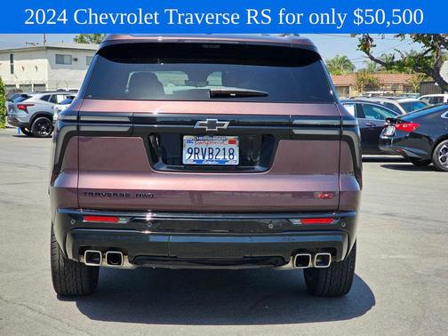 Stardust Metallic 2024 Chevrolet Traverse RS