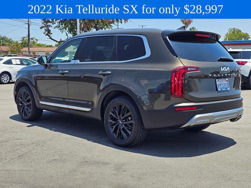 Dark Moss 2022 Kia Telluride SX