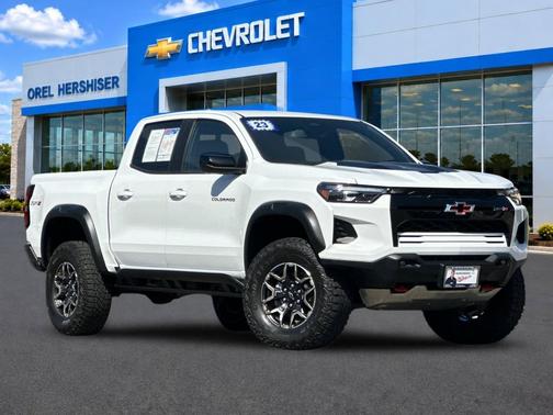 Summit White 2023 Chevrolet Colorado ZR2