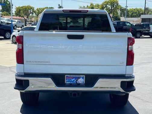 Summit White 2025 Chevrolet Silverado 1500 LT