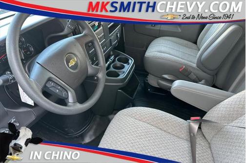 2025 Chevrolet Express 2500 RWD 2500 Regular Wheelbase WT