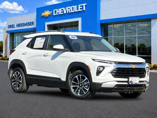 Summit White 2026 Chevrolet Trailblazer LT