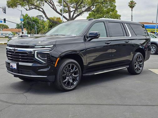 Black 2026 Chevrolet Suburban LS