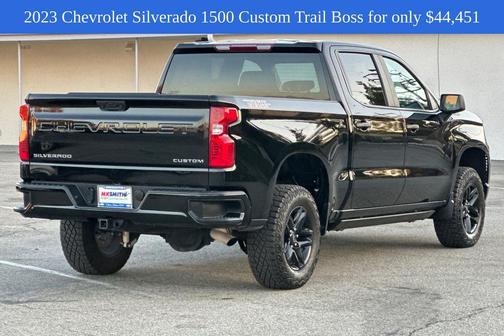 2023 Chevrolet Silverado 1500 Custom Trail Boss