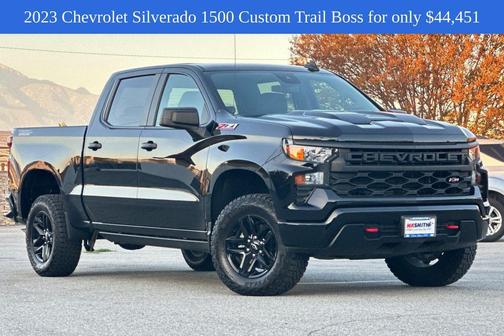 2023 Chevrolet Silverado 1500 Custom Trail Boss