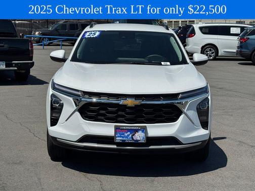 Summit White 2025 Chevrolet Trax LT