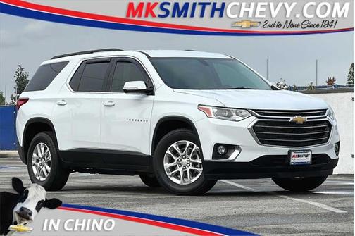 Summit White 2020 Chevrolet Traverse LT Cloth