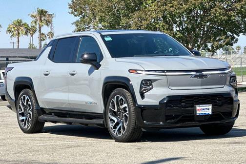 2025 Chevrolet Silverado EV RST