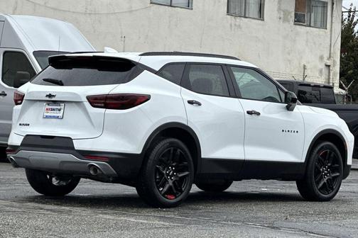 2025 Chevrolet Blazer 2LT