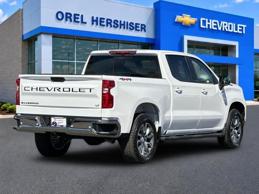 Summit White 2026 Chevrolet Silverado 1500 LT
