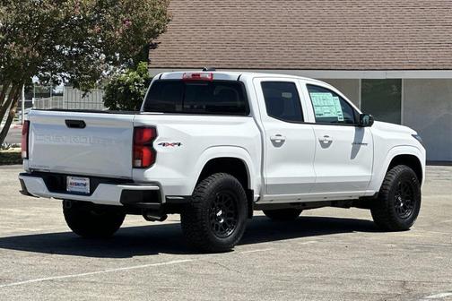 2025 Chevrolet Colorado LT