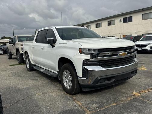 Summit White 2021 Chevrolet Silverado 1500 LT