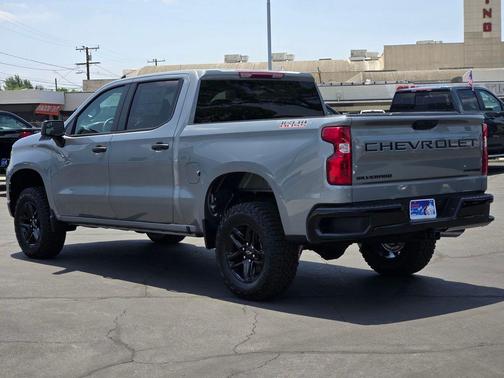 Sterling Gray Metallic 2026 Chevrolet Silverado 1500 Custom Trail Boss