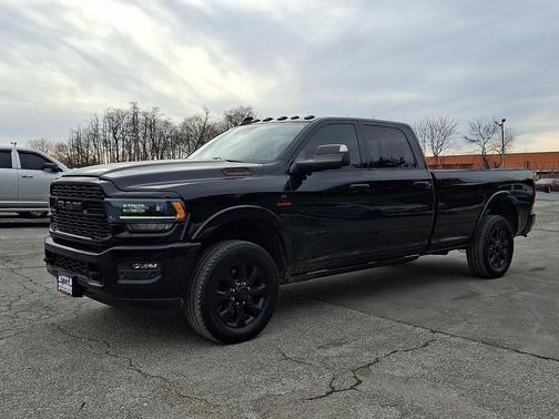 2021 RAM 2500 Limited Crew Cab 4x4 8' Box