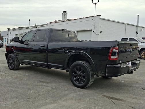 2021 RAM 2500 Limited Crew Cab 4x4 8' Box