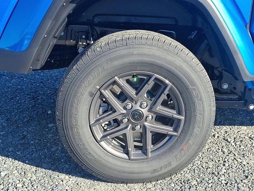 2026 Jeep Gladiator Sport S