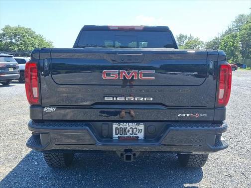 2025 GMC Sierra 1500 AT4X