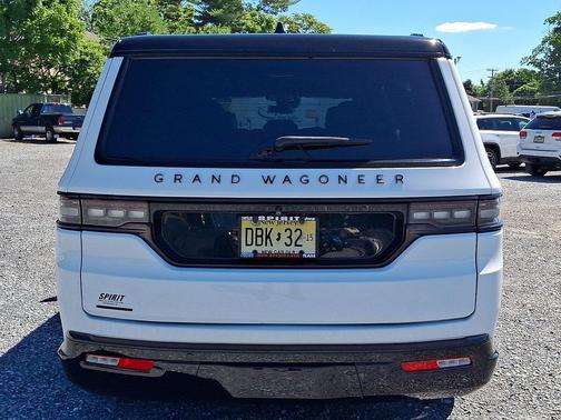 Bright White Clearcoat 2023 Jeep Grand Wagoneer L Obsidian 4x4