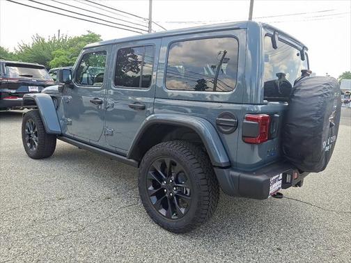 2025 Jeep Wrangler 4xe Base