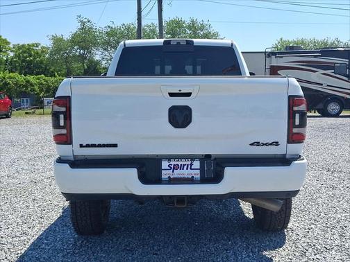 2021 RAM 3500 Laramie Crew Cab 4x4 6'4' Box
