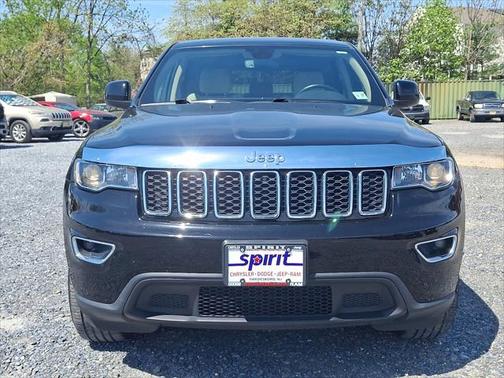 2022 Jeep Grand Cherokee Laredo