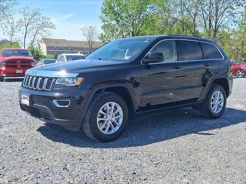 2022 Jeep Grand Cherokee Laredo