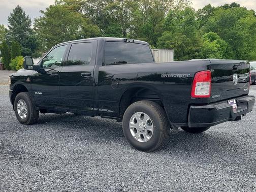 2024 RAM 2500 Big Horn Crew Cab 4x4 6'4' Box