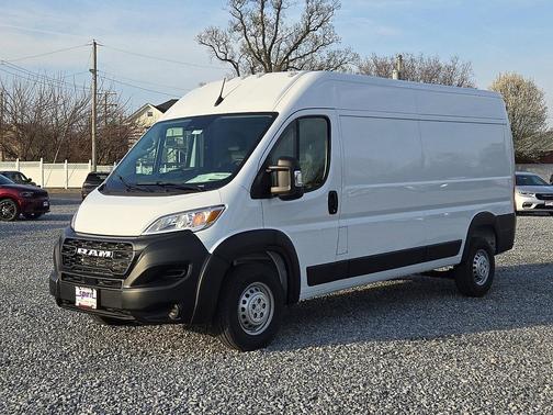 Bright White Clearcoat 2026 RAM ProMaster 2500 Tradesman