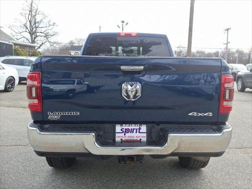 2022 RAM 2500 Laramie Crew Cab 4x4 6'4' Box