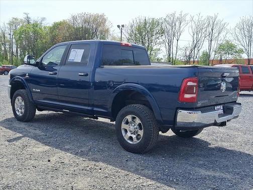 2022 RAM 2500 Laramie Crew Cab 4x4 6'4' Box