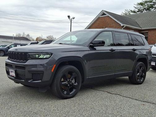 2023 Jeep Grand Cherokee L Altitude
