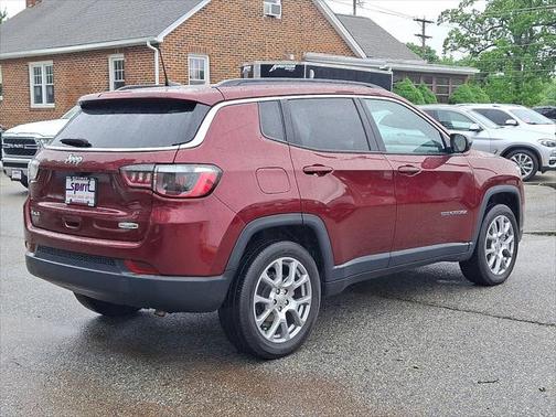 2022 Jeep Compass Latitude Lux